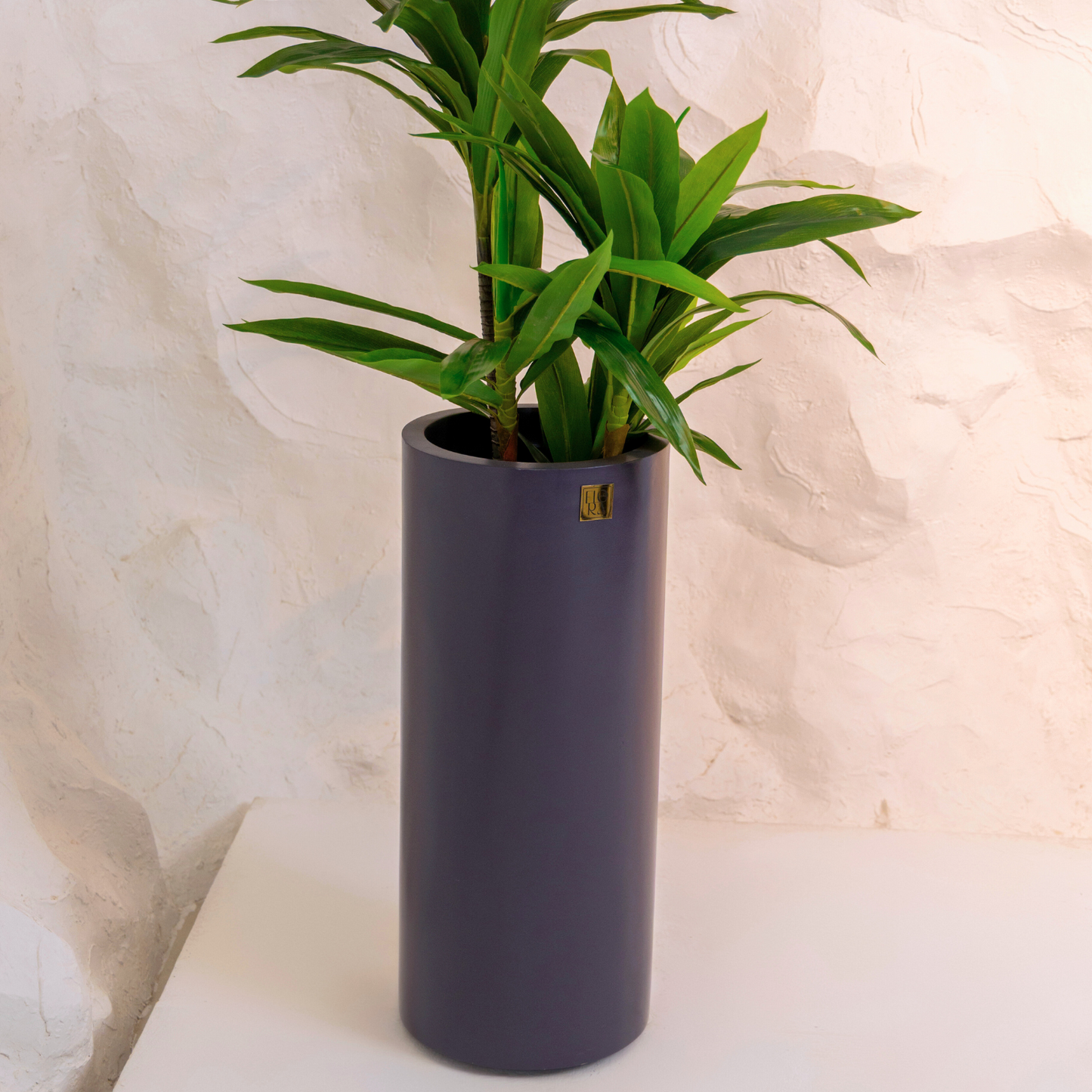 Reo Planter - Dark Grey