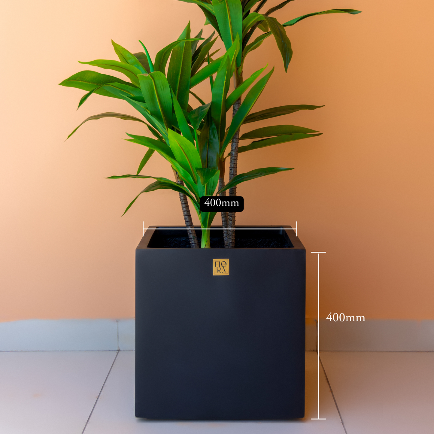 Mellan Cube Planter
